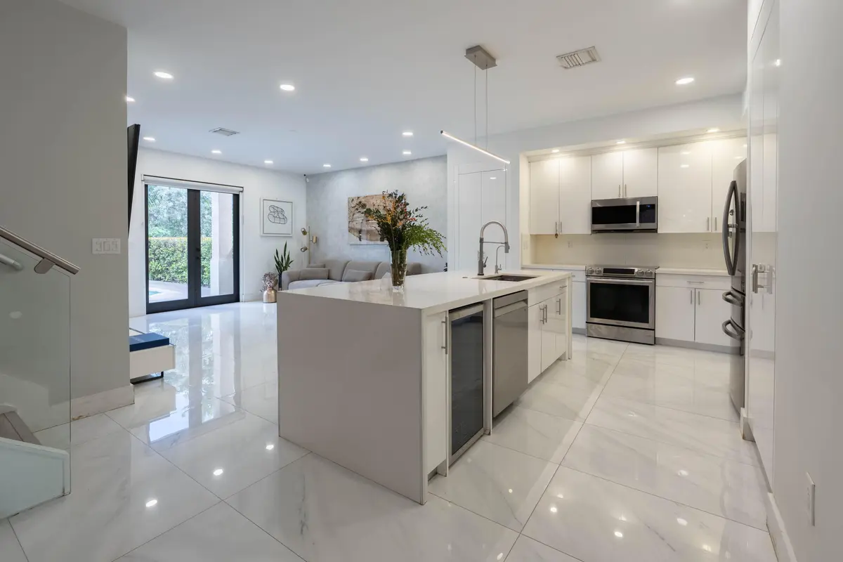 A7402246-HDR at 875 NE 193RD Terrace, Miami