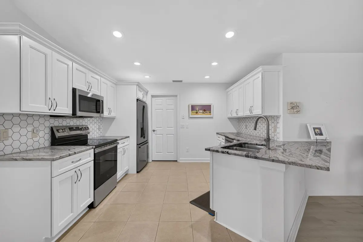 12-web-or-mls-3A5A4129 at 1 Ecuador Way, Fort Pierce