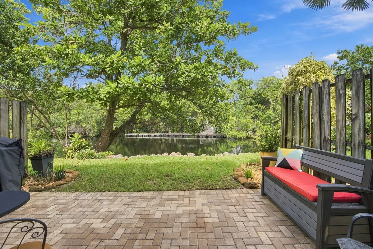 8-web-or-mls-BEC00039 at 1795 NE 4TH Avenue A1, Fort Lauderdale