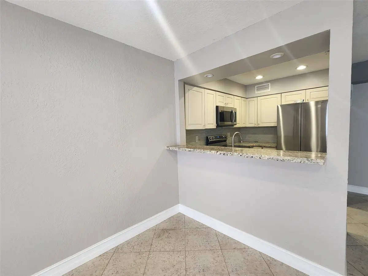 Photo 6 at 501 SE 8th Street, Deerfield Beach