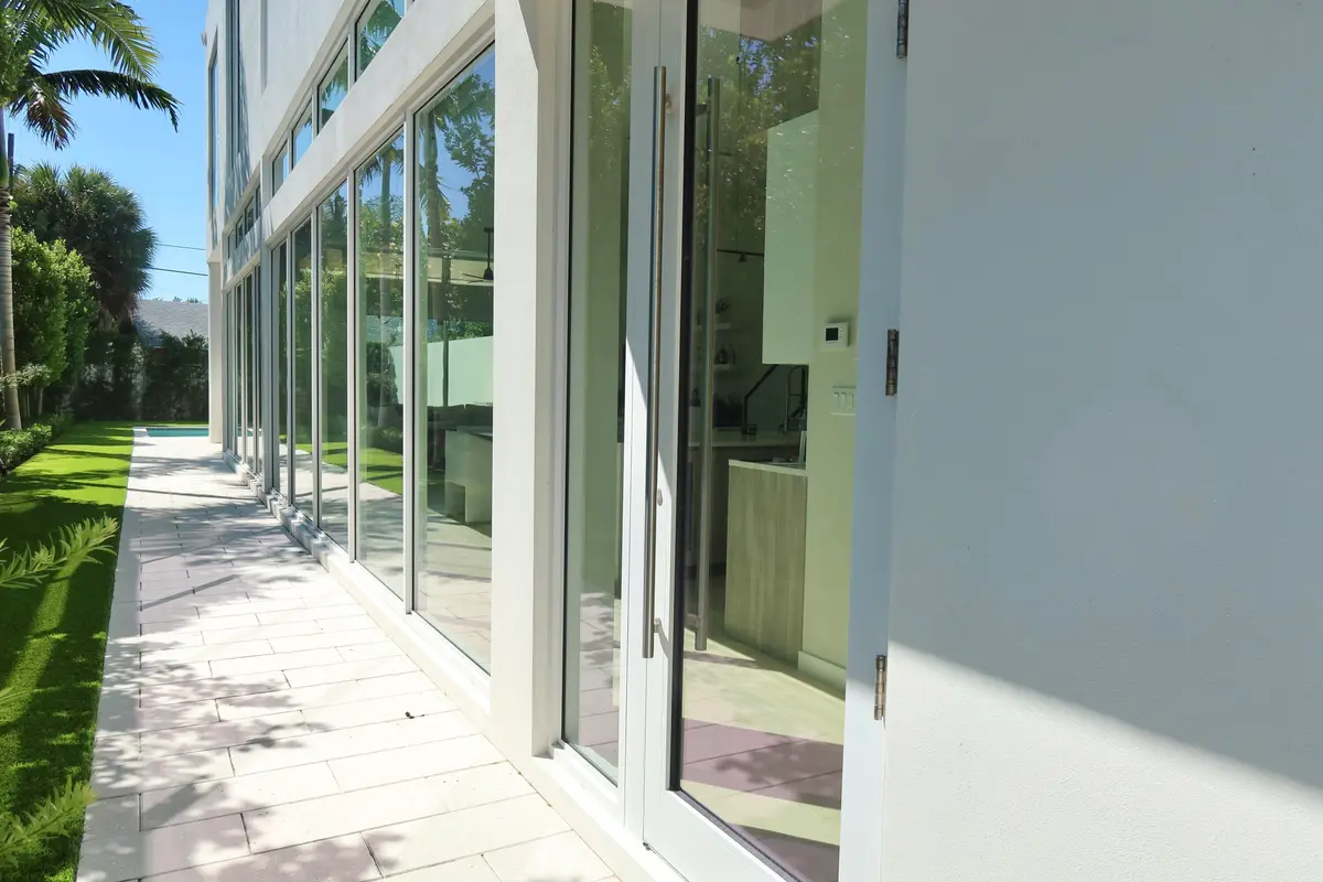 Elegant Glass Entry & Walkway at 724 N LAKE Avenue, Delray Beach