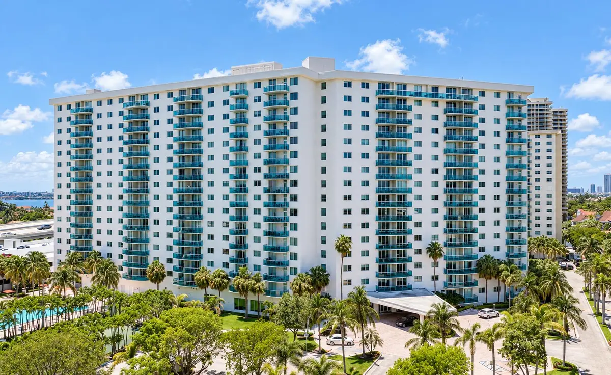 Building at 19380 COLLINS Avenue 516, Sunny Isles Beach