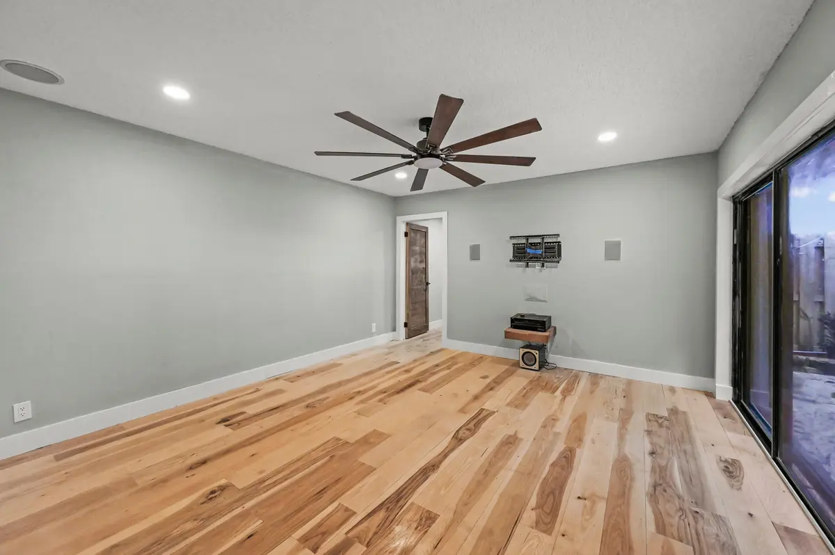 Living Room at 301 MIRAMAR Lane C1, Palm Beach Gardens