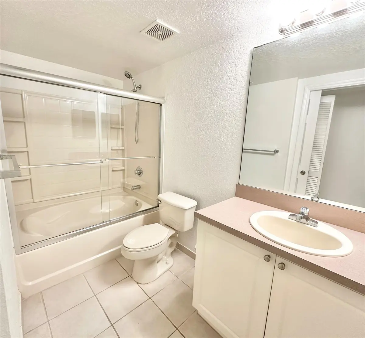 Photo 7 at 6778 W SAMPLE Road 6778, Coral Springs