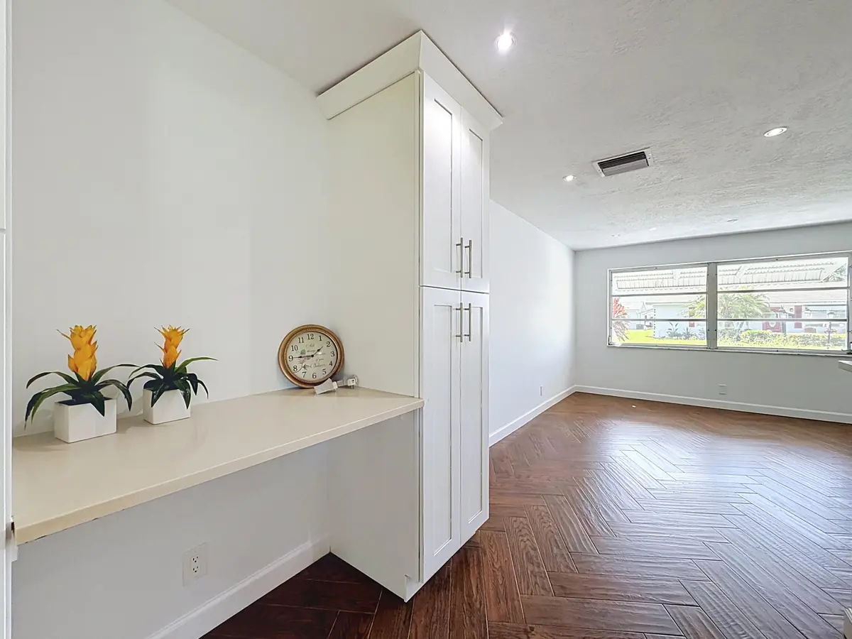 Kitchen at 813 SW 5TH Court, Boynton Beach