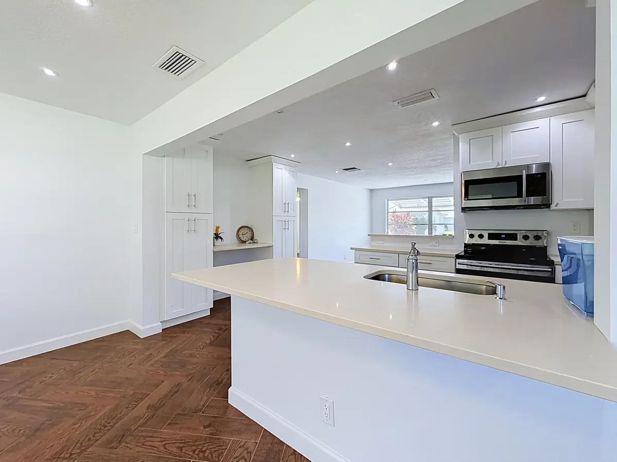 Kitchen at 813 SW 5TH Court, Boynton Beach