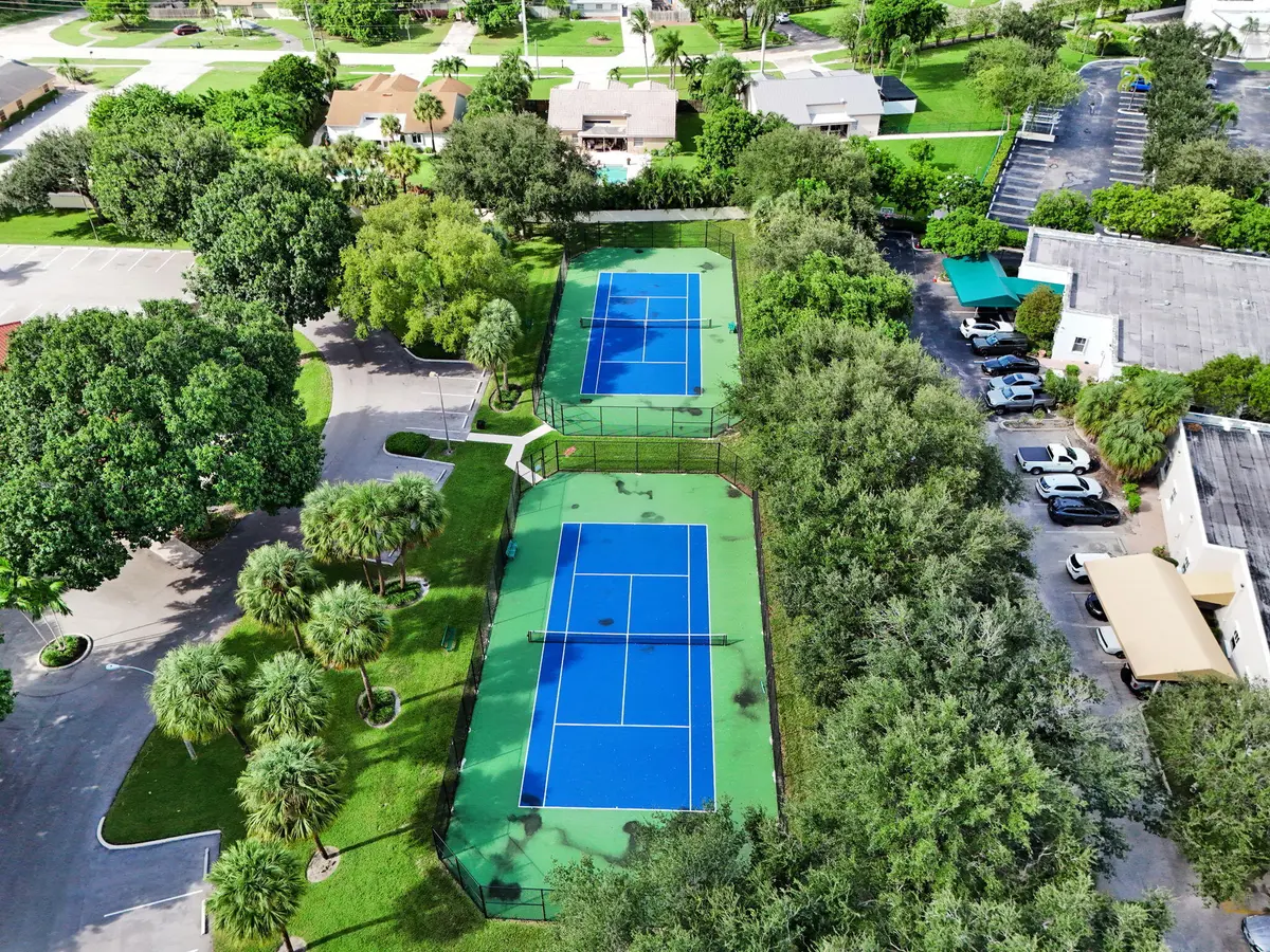 9-web-or-mls-CAM_20261002160206_0020_W at 300 Palmwood Place P206, Boca Raton