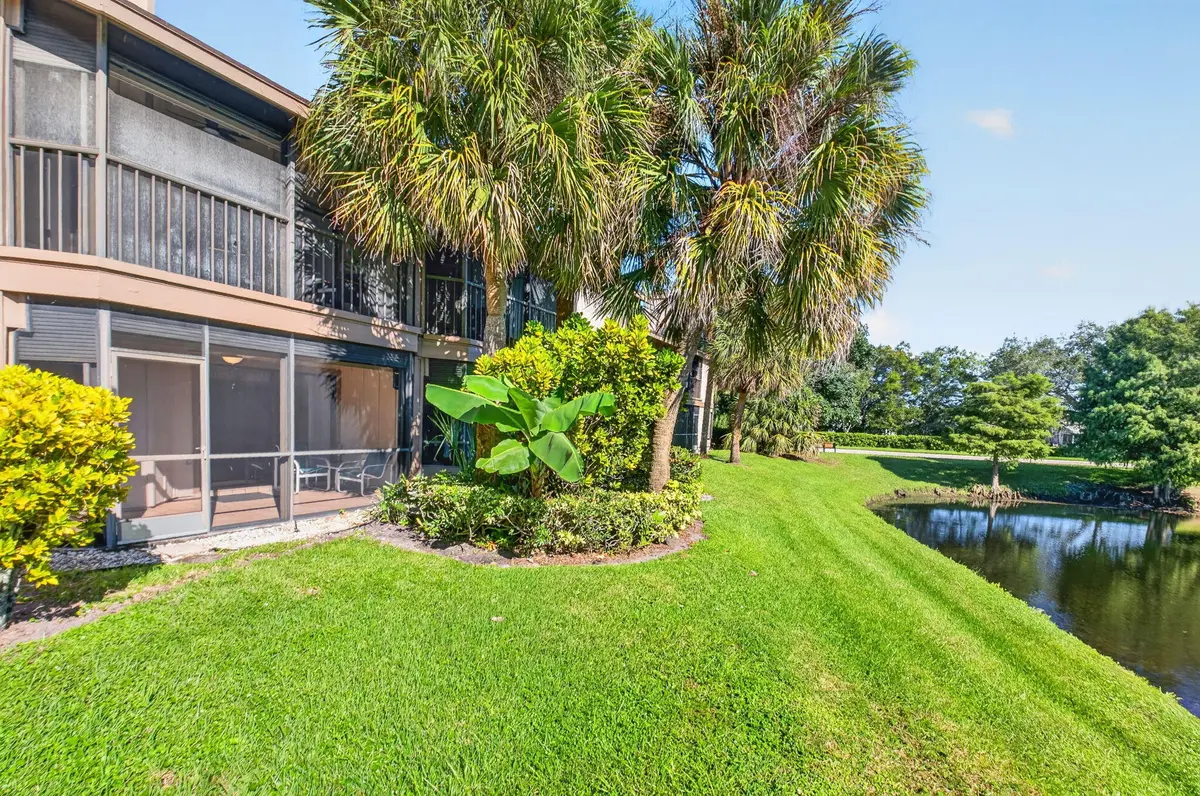 Back view at 600 Crosswinds Drive D1, Greenacres