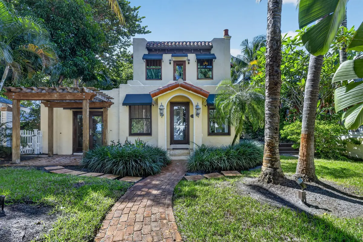 Historic Home at 106 SE 7TH Avenue 1, Delray Beach