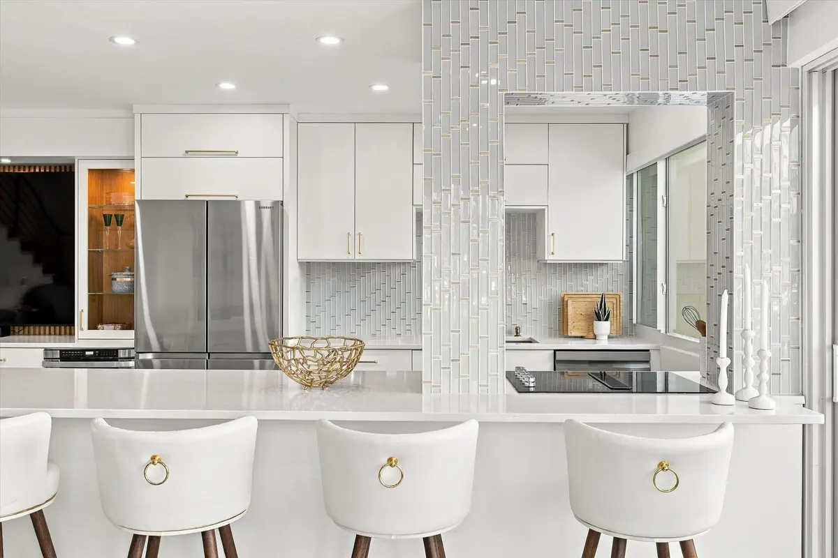18-photo-d-42 at 180 Isle Of Venice Drive 102, Fort Lauderdale