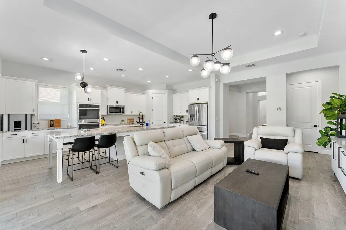 30-web-or-mls-DSC02535 at 15606 Goldfinch Circle, Westlake