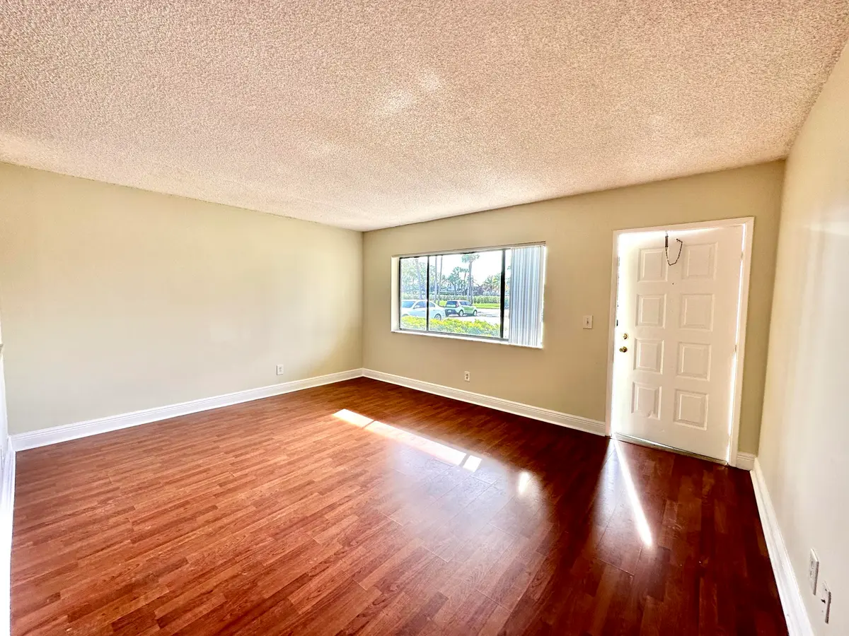 BC9899BF-B14F-44E7-8E41-F13D0DA26CD1 at 1405 Meadows Circle, Boynton Beach