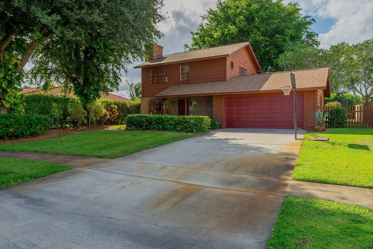2-web-or-mls-DSC01282 at 1551 Wyndcliff Drive, Wellington