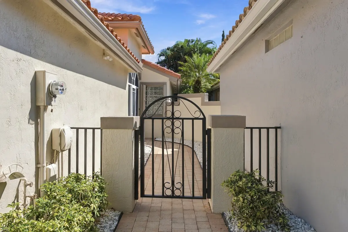 6_luxpro.media-06 at 11564 Augustus Drive, Boynton Beach