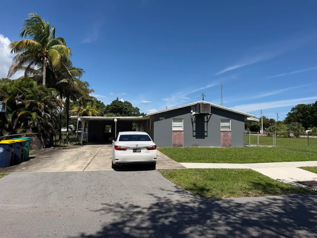 IMG_7161 at 4041 SW 52ND Street, Dania Beach