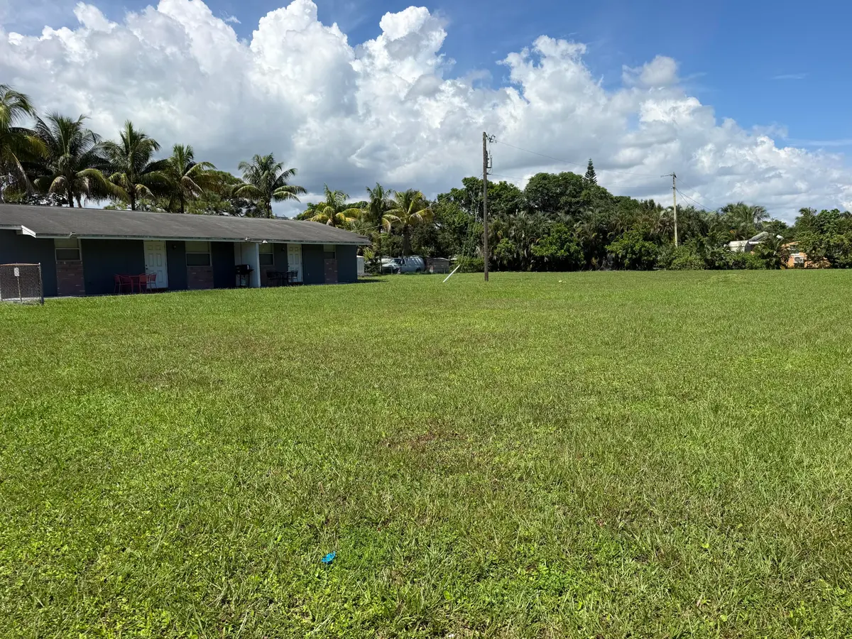 IMG_7167 at 4041 SW 52ND Street, Dania Beach