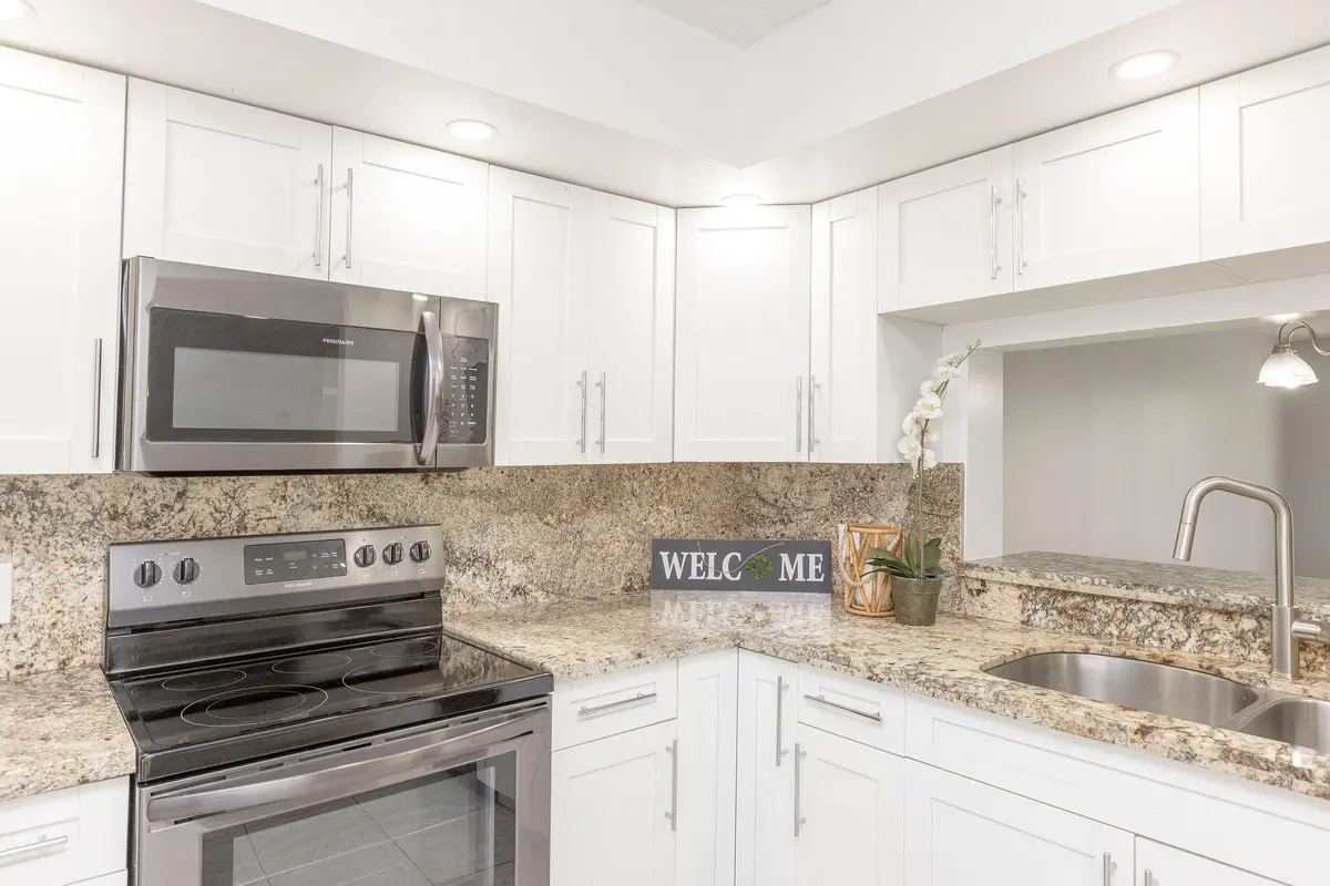 Karen-Meiners_Cambridge-2-N_The-LXA-Inc- at 1000 SW 125TH Avenue 207N, Pembroke Pines