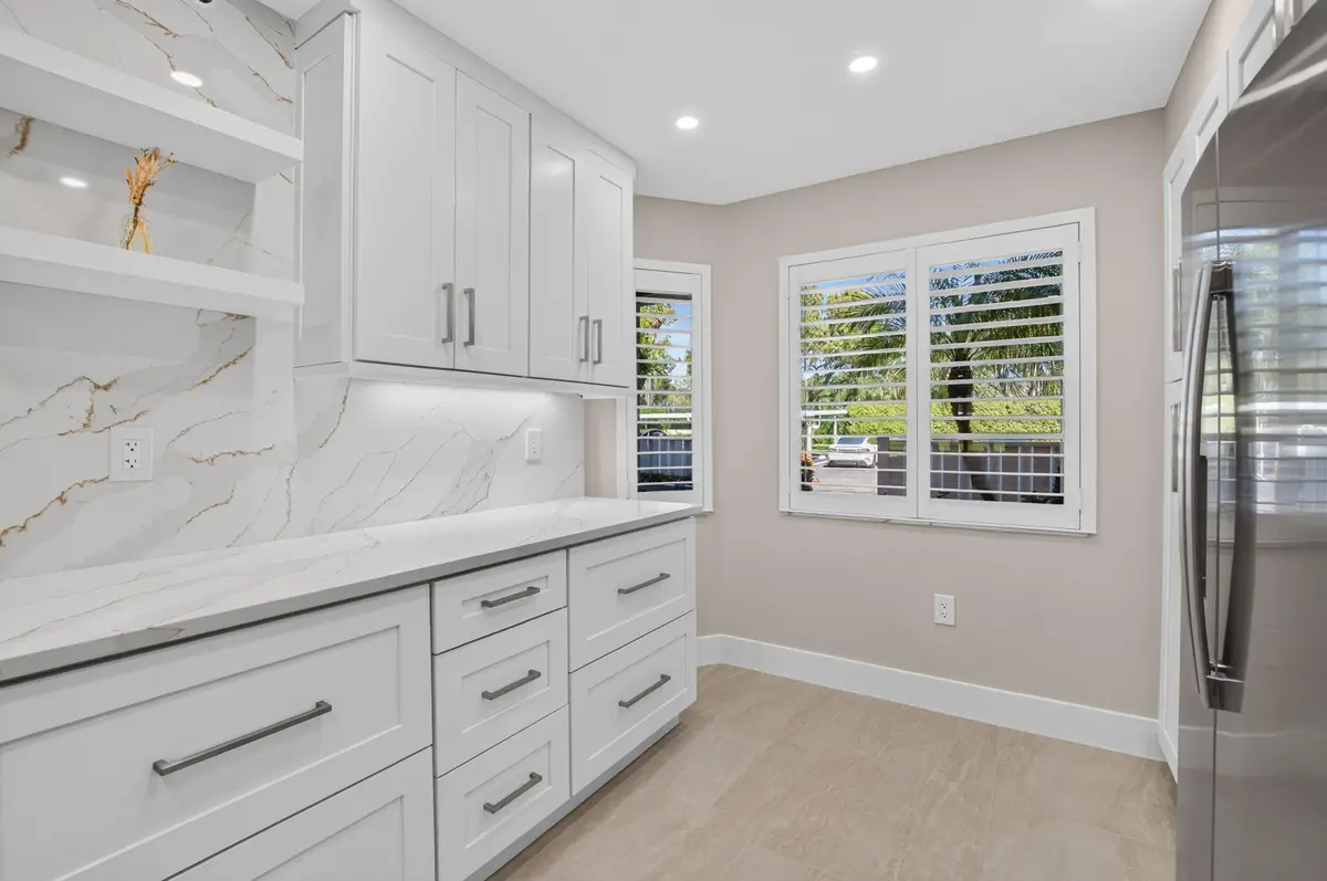 Kitchen at 5914 REGAL GLEN Drive 107, Boynton Beach