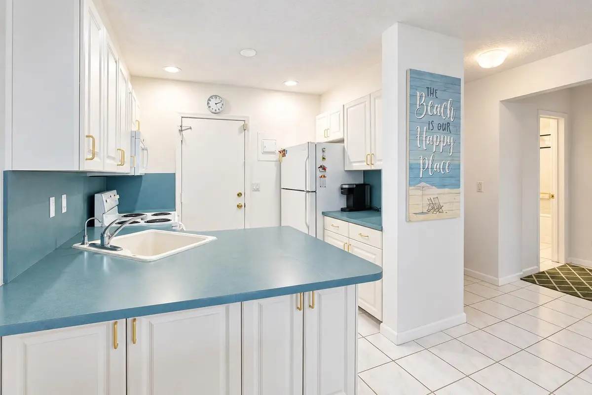 Bright Coastal Kitchen with Beachy Accen at 6263 NE 19TH Avenue 1005, Fort Lauderdale