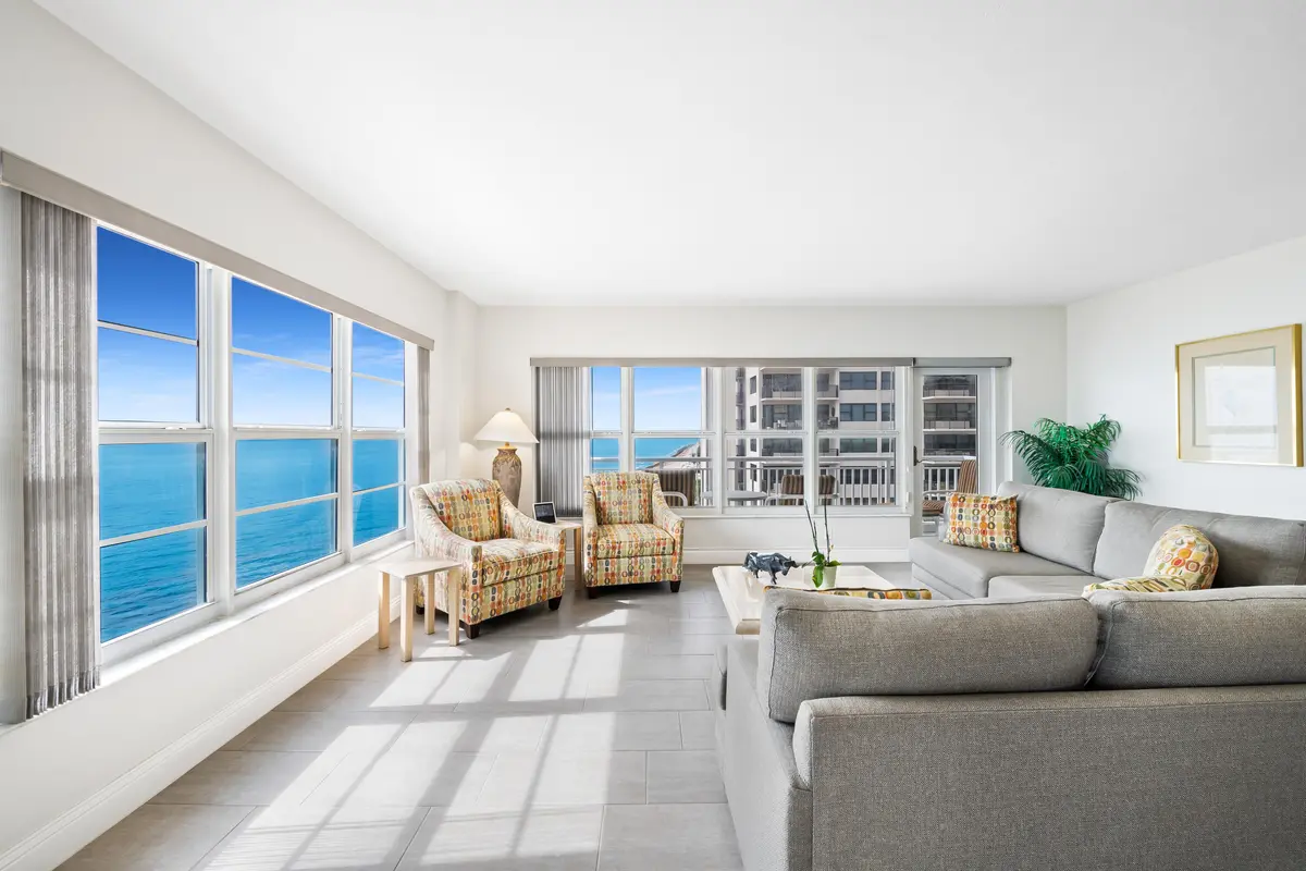 Living room at 3850 GALT OCEAN Drive 901, Fort Lauderdale