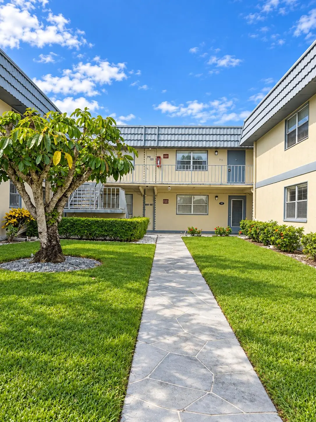 Front of Structure at 686 BRITTANY O, Delray Beach