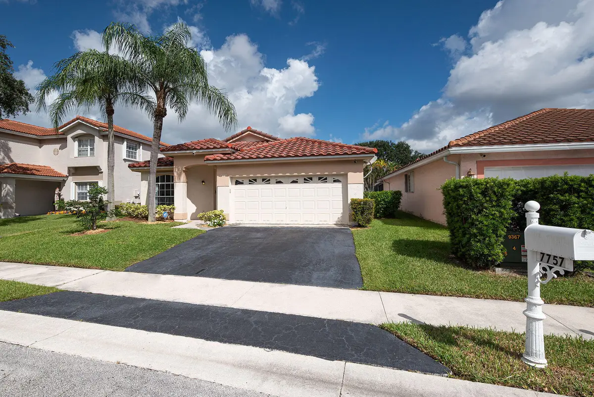 1-7757 at 7757 NW 25TH Street, Margate