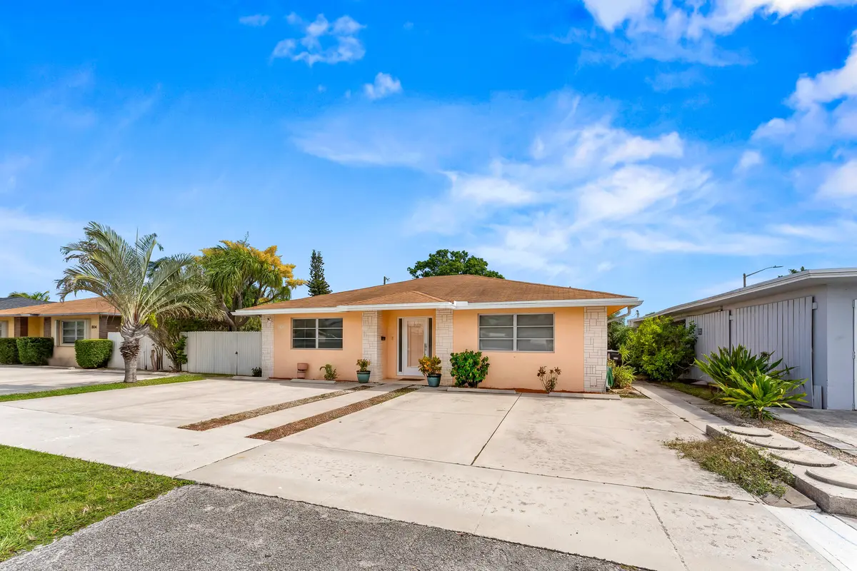 002-808SouthBroadway-Lantana-FL-33462-FU at 808 S BROADWAY 1, Lantana
