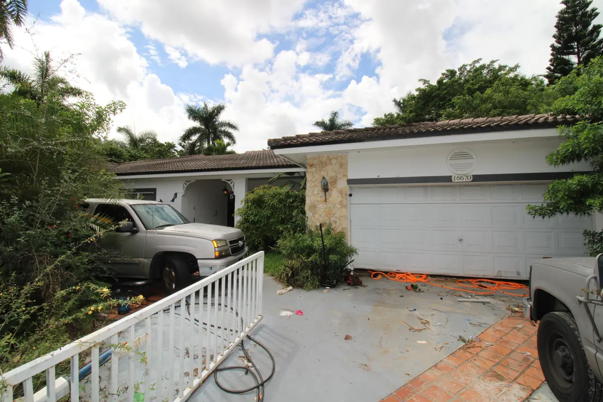 HOME FRONT - ORIGINAL at 16670 WESTWOOD Lane, Weston