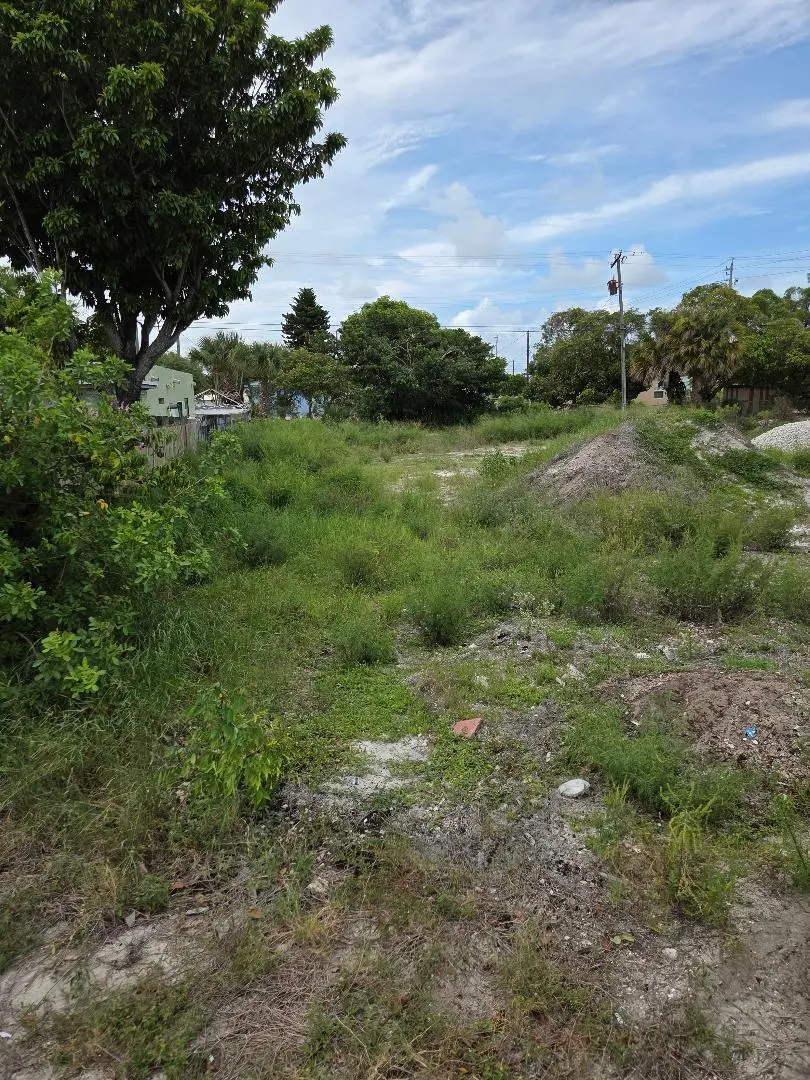 Lot pic 5 5 at 1114 W 28th Street, Riviera Beach