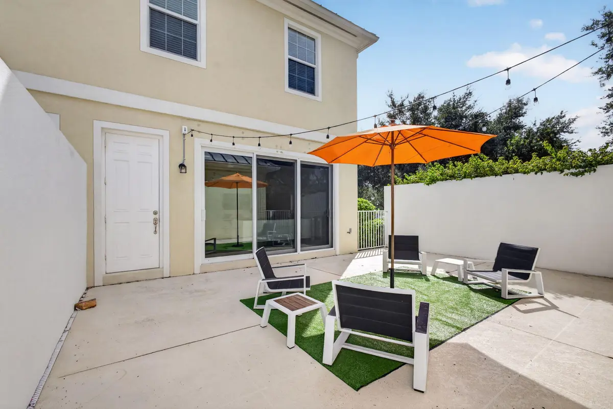 Breezy Patio at 1043 Key Largo Street, Jupiter