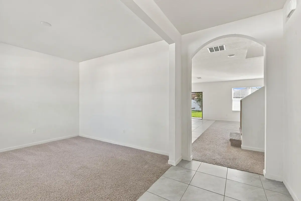 04_foyer at 5305 Fantasy Drive, Fort Pierce