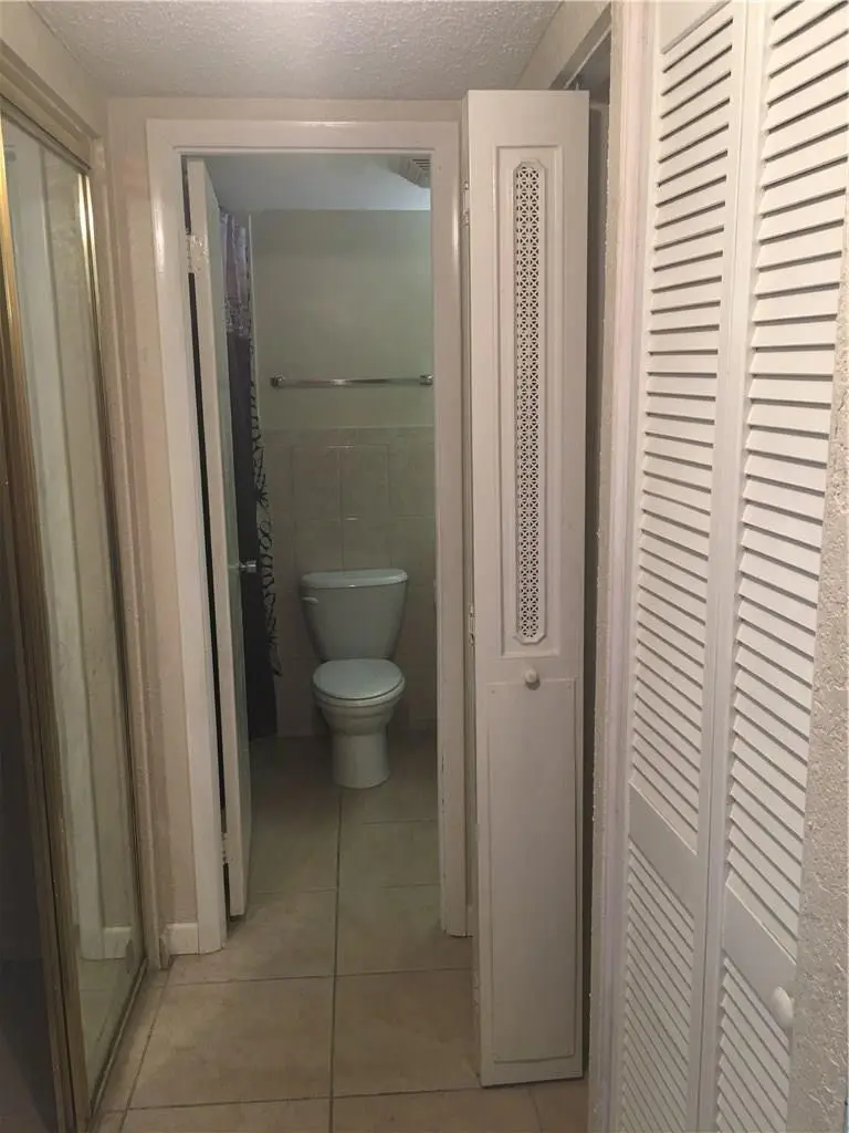 Photo 5 at 15600 NW 7TH Avenue 421, Miami