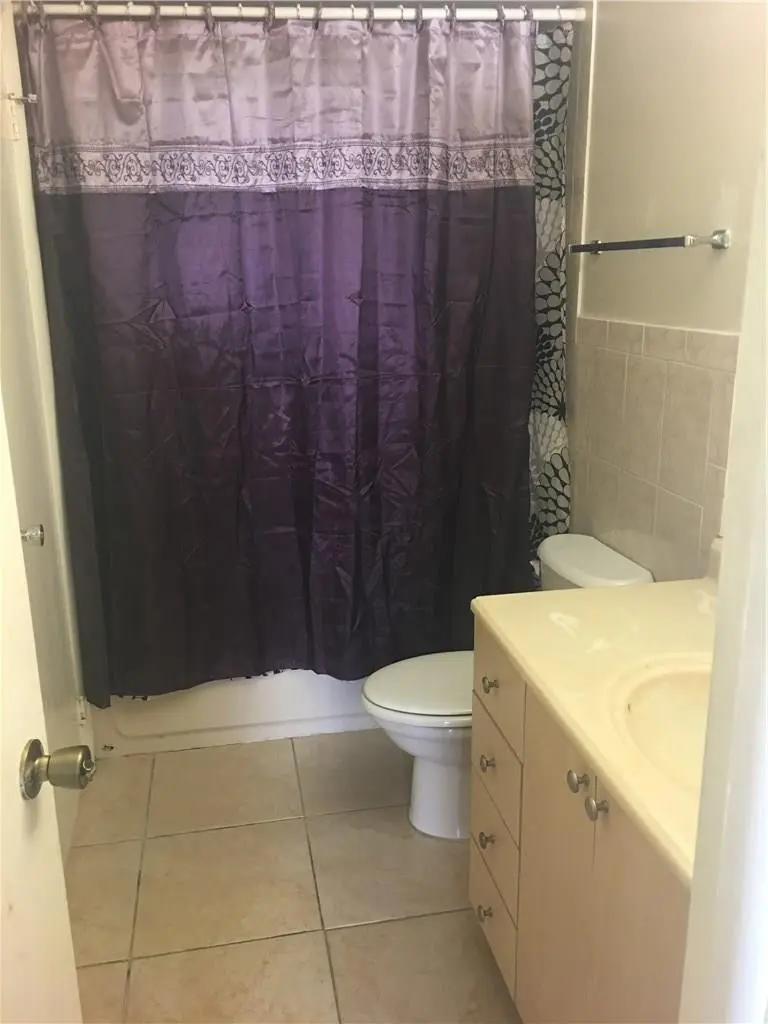 Photo 7 at 15600 NW 7TH Avenue 421, Miami