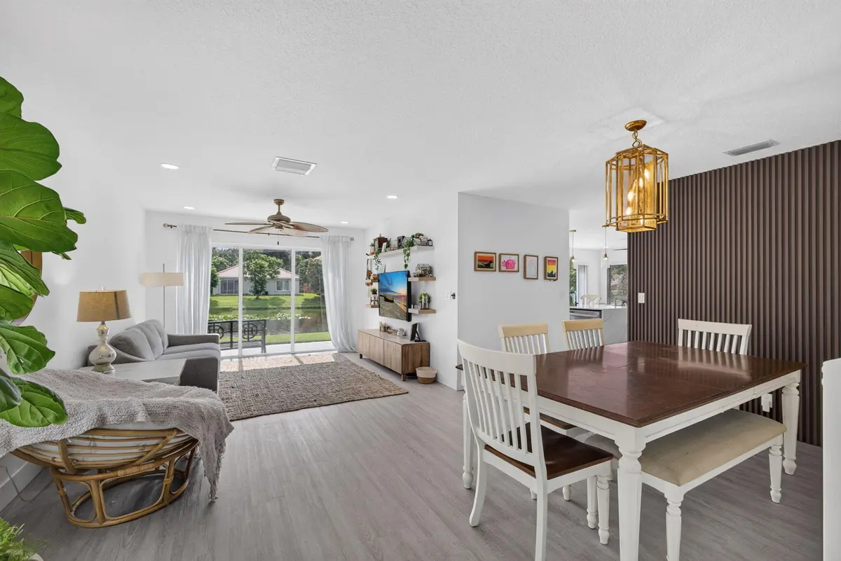 Dining at 1043 Aspri Way, Riviera Beach