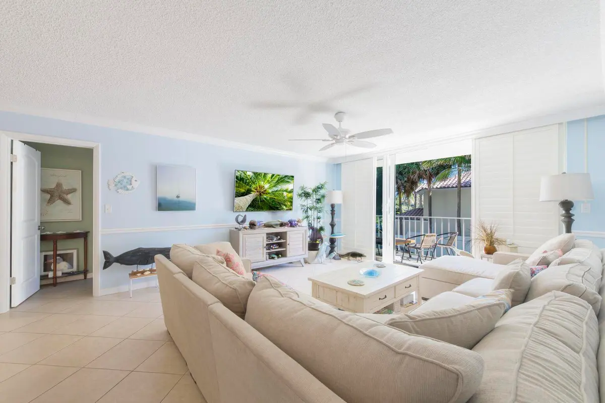 20250726213019731489000000-o at 630 OCEAN Drive 205, Juno Beach