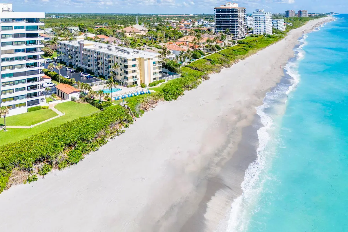 20250726212923516825000000-o at 630 OCEAN Drive 205, Juno Beach