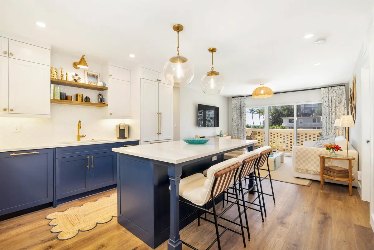 low-10 at 2545 S Ocean Boulevard 3140, Palm Beach
