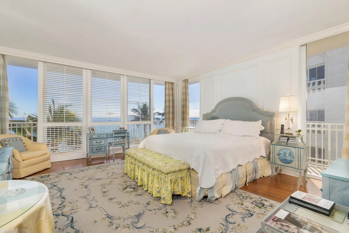 100 Royal Palm Way 4-A at 100 Royal Palm Way 4-A, Palm Beach