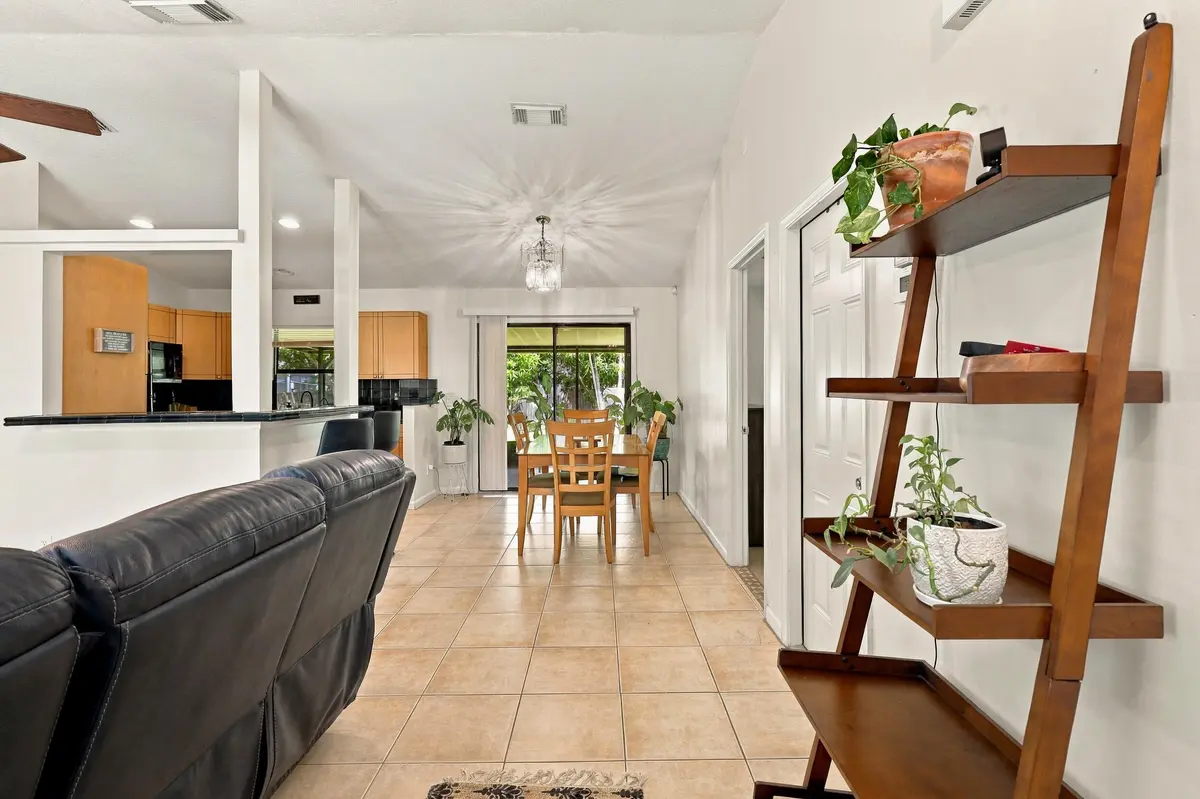 6_img_2078 at 611 SW DWIGHT Avenue, Port St. Lucie