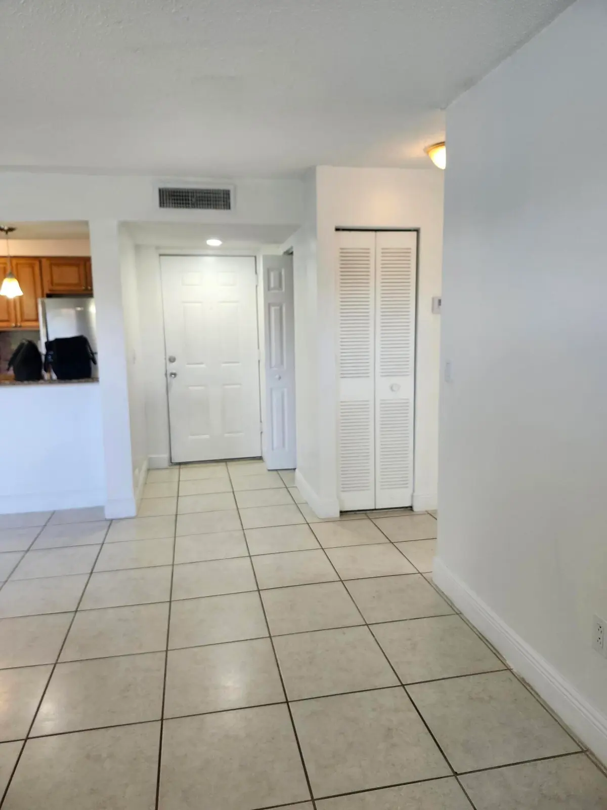 20261004_145943 at 1283 SW 46th Avenue, Pompano Beach