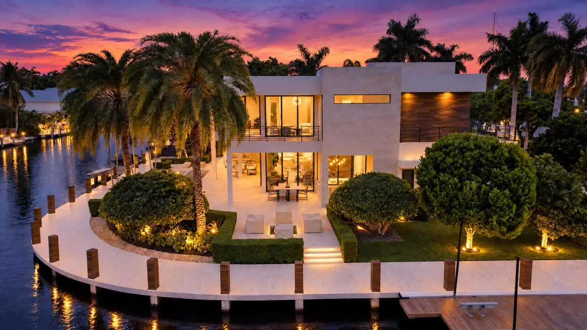 020_DJI_20261005214944_0722_D_twilight at 1 ROYAL PALM Drive, Fort Lauderdale