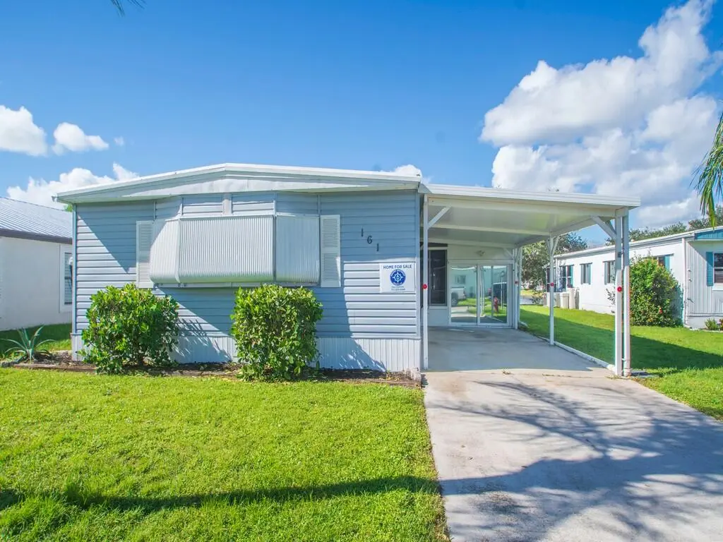 Front of Structure at 161 Cam Del Rio, Port St. Lucie