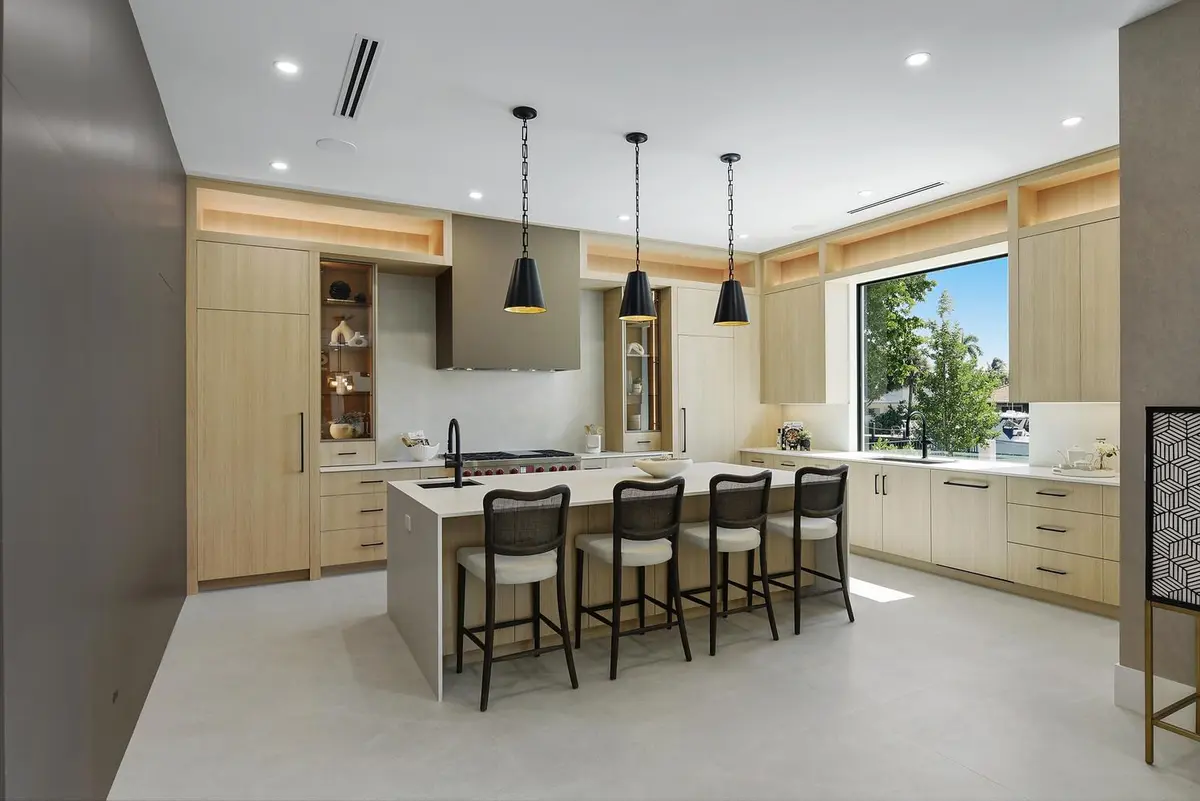 016-077-2856 NE 26th St-1499x1000 at 2856 NE 26th Street, Fort Lauderdale