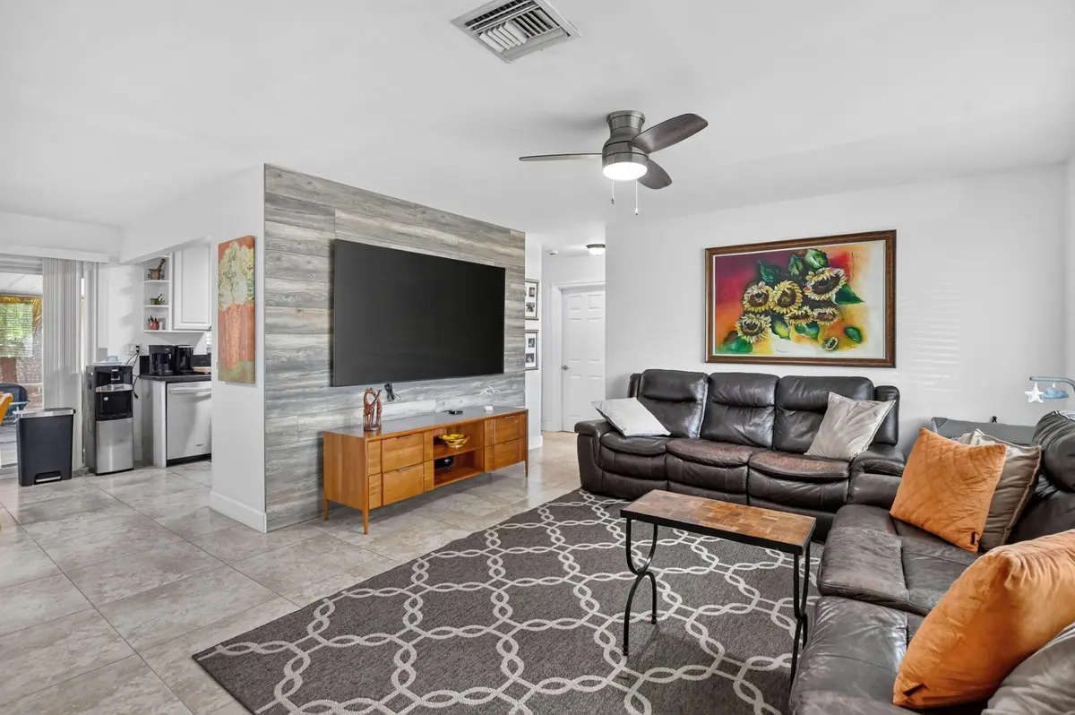 6-web-or-mls-DSC_4849 at 103 SW 14th Street, Deerfield Beach