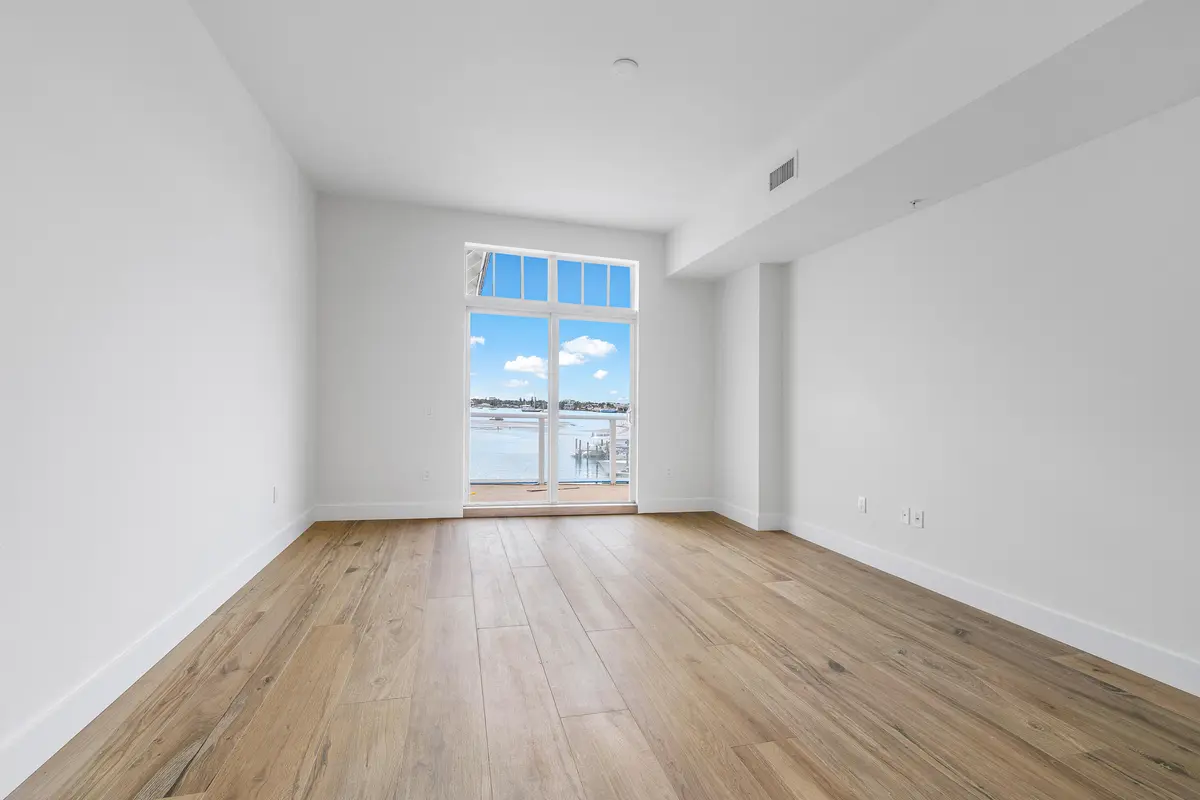 Primary Suite at 180 LAKE Drive 2303, Palm Beach Shores