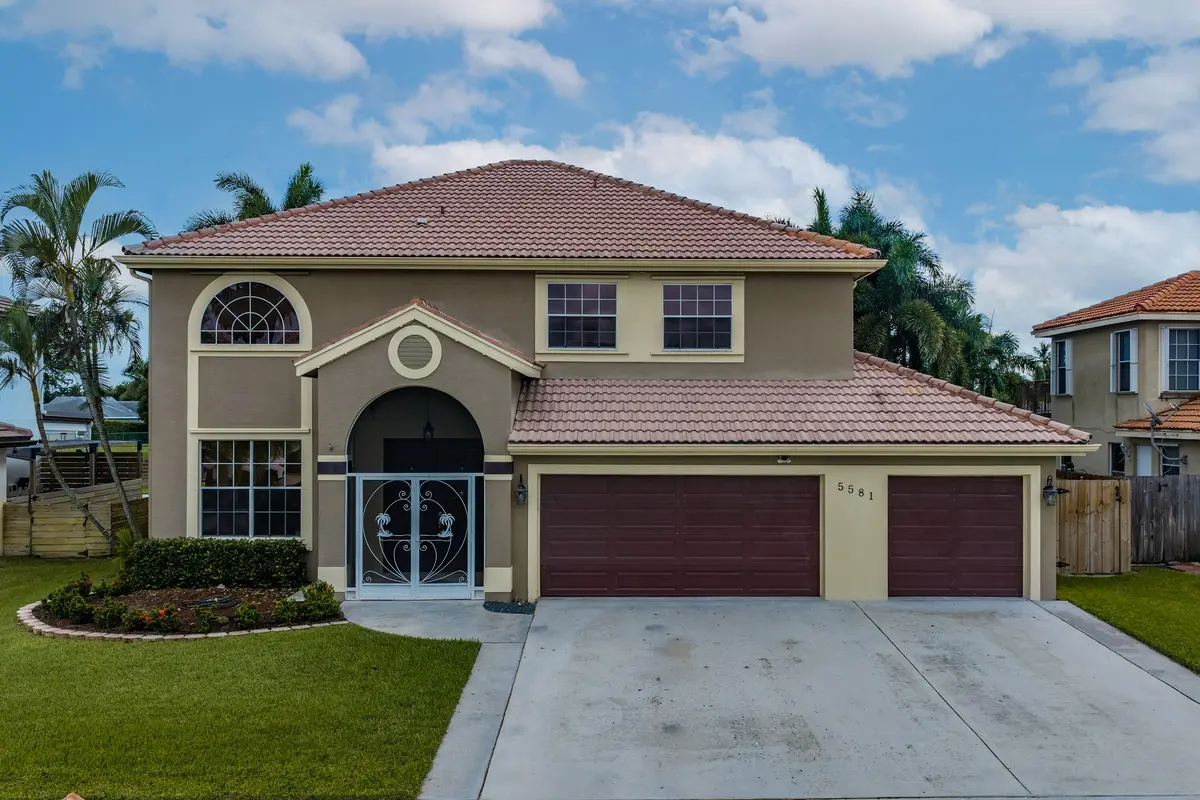 5581DescartesCir-22 at 5581 Descartes Circle, Boynton Beach