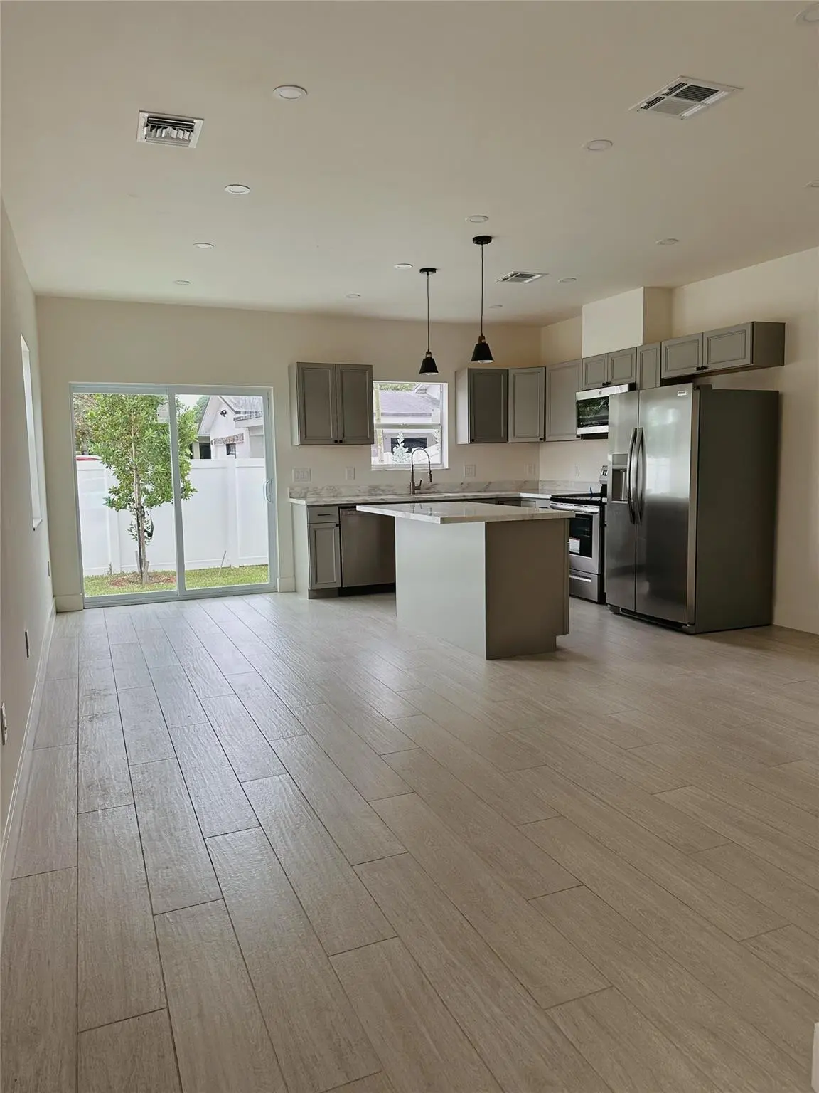 Photo 4 at 480 NW 27TH Avenue, Pompano Beach