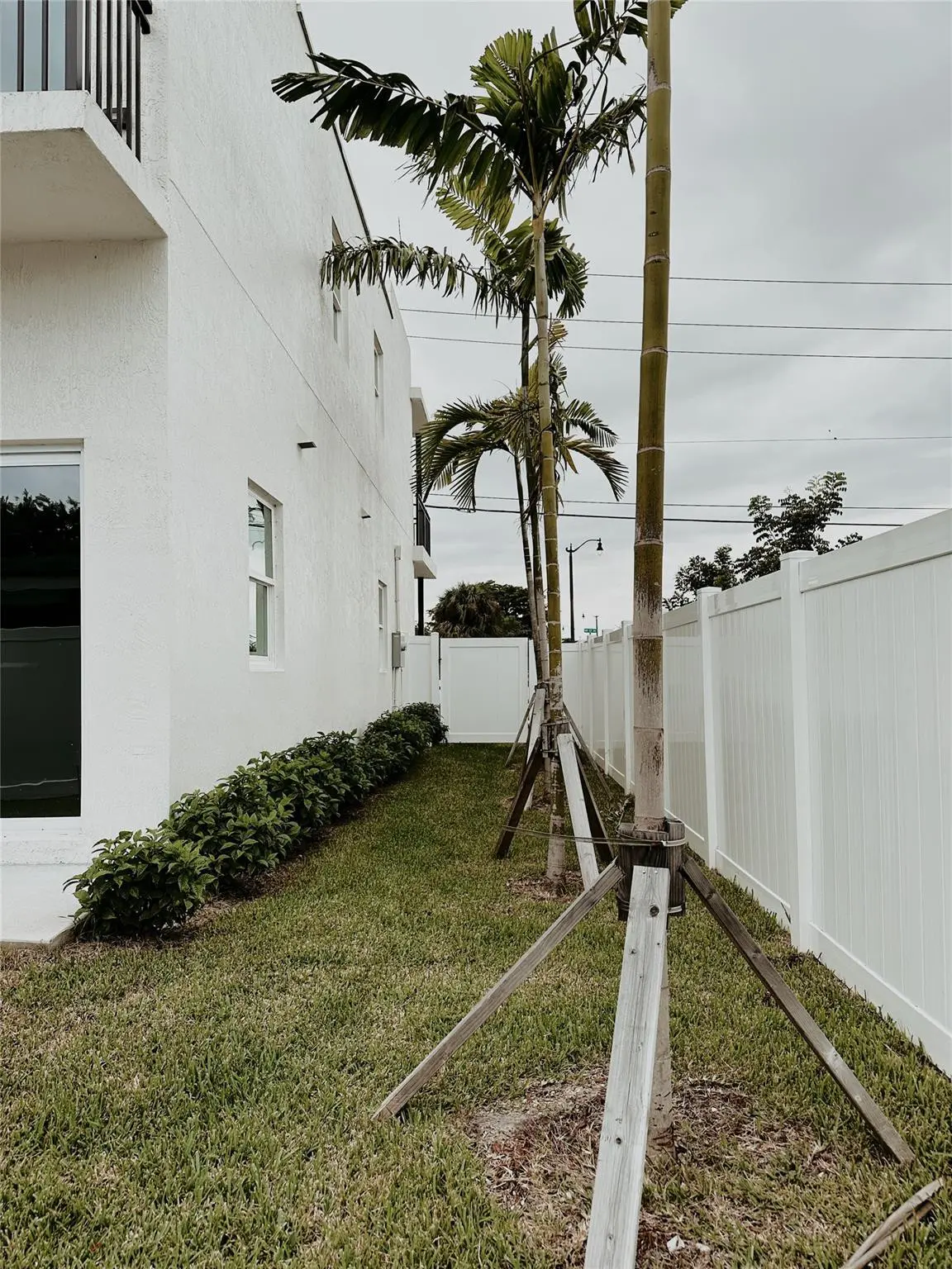 Photo 7 at 480 NW 27TH Avenue, Pompano Beach
