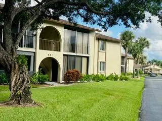 Pine 2 at 101 LAKE PINE Circle D-2, Greenacres