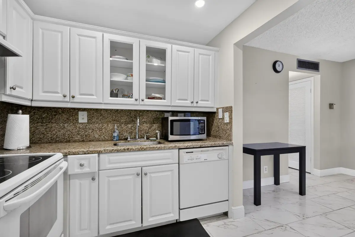 11-web-or-mls-_14A7719 at 487 Normandy K, Delray Beach